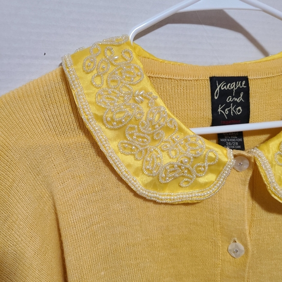 JACQUE AND KOKO WOMEN'S SIZE 26/28 GOLD COLLARED SUNSHINE YELLOW CARDIGAN - Picture 2 of 9